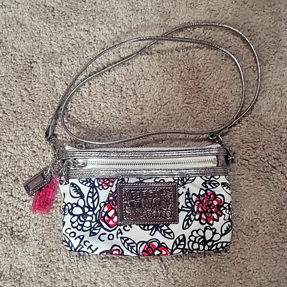Coach Poppy Floral Graffiti Crossbody/Clutch